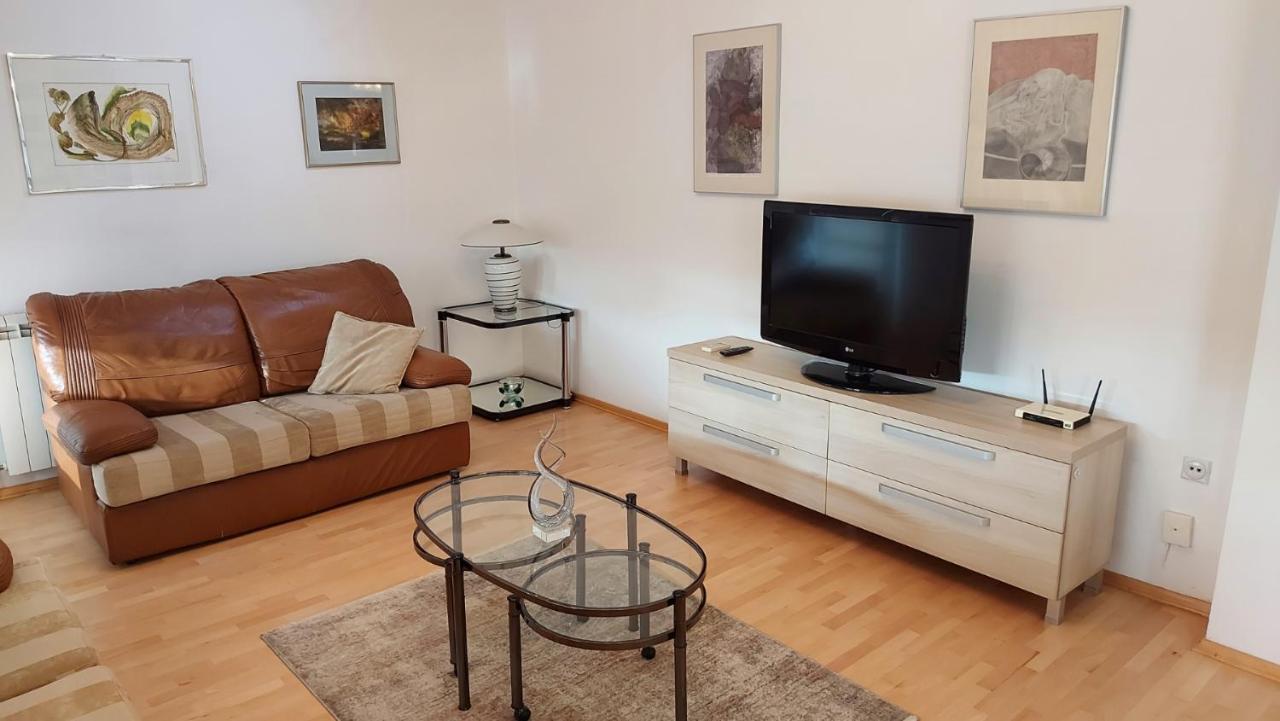 Exclusive Apartments Скопье Экстерьер фото