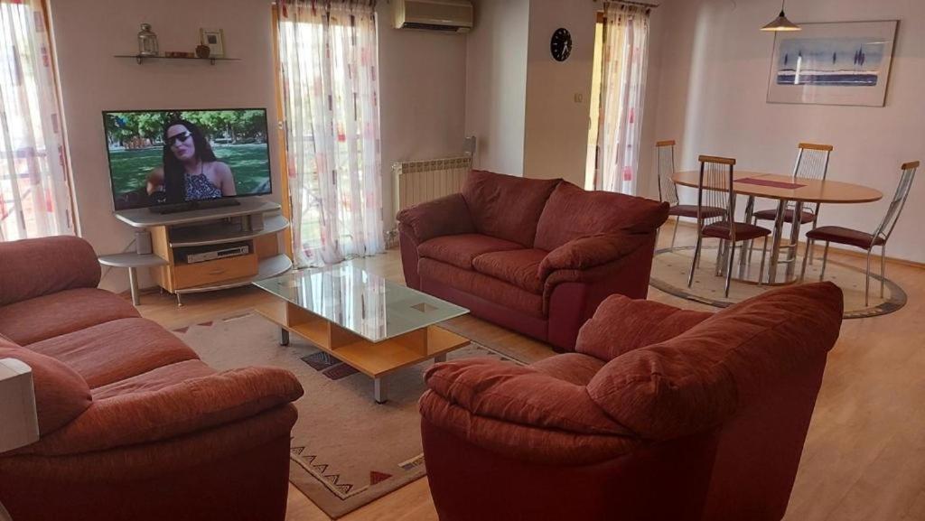 Exclusive Apartments Скопье Экстерьер фото